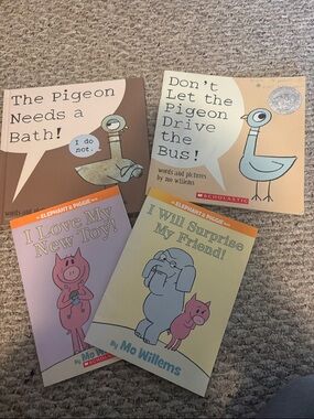 Mo Willems Pigeon & Elephant & Piggie Book Set - Pastel Covers